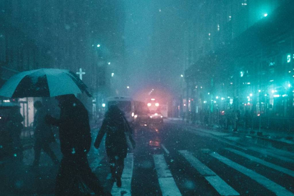 Dopo il primo fine settimana senza pioggia a New York da oltre un mese, questa settimana sono in arrivo forti piogge, temporali e possibili allagamenti