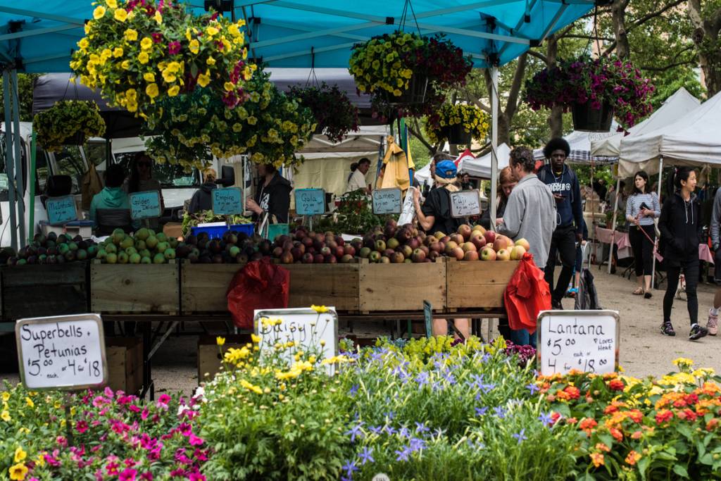 NYC’s legendary Union Square Greenmarket turns 50 this Friday, July 31, with a massive free evening festival featuring live jazz, a pop-up beer garden, and a 6 pm cake cutting