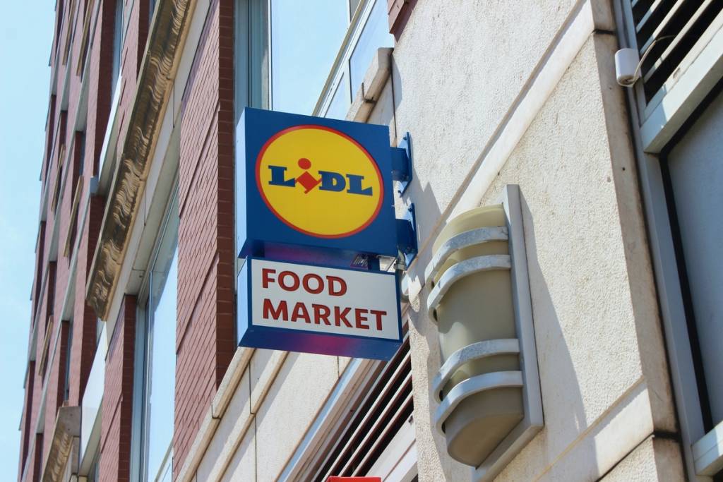 Offerte fresche e croissant a 49 centesimi: un enorme supermercato europeo Lidl aprirà ufficialmente i battenti a Williamsburg il 26 agosto