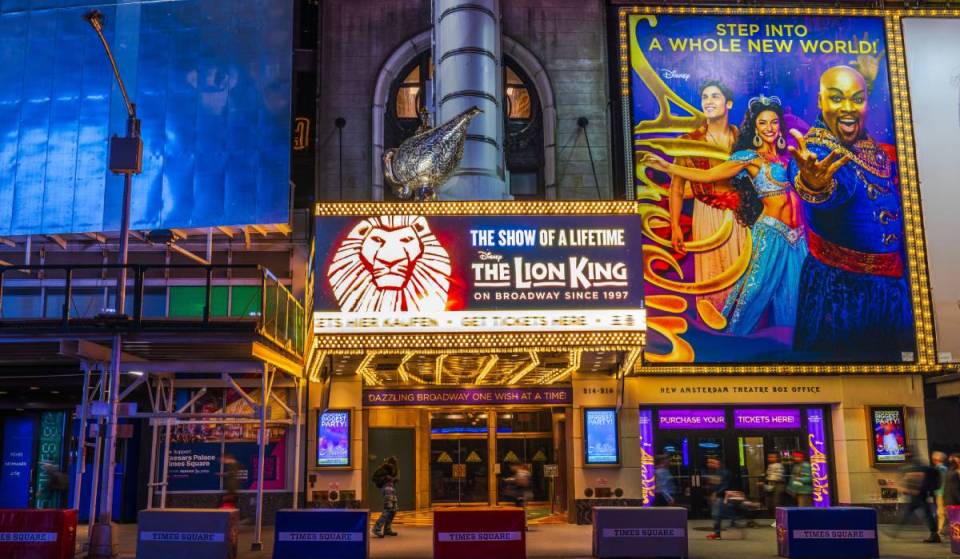 As crianças podem assistir a 22 espetáculos da Broadway de graça neste mês de agosto — “Titaníque”, “Wicked”, “Stranger Things” e muito mais