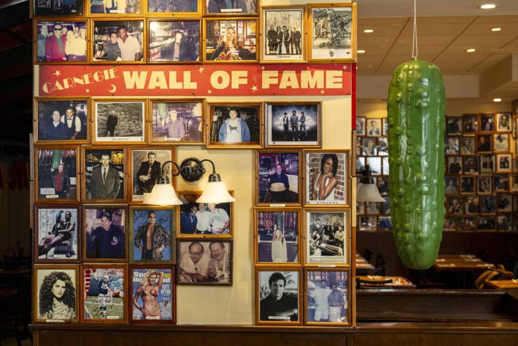 Carnegie Deli – Wall of Fame