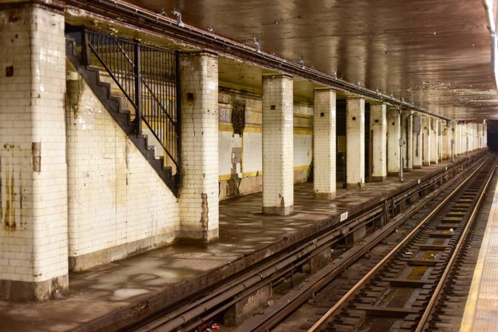 Chambers Street Station J/Z
