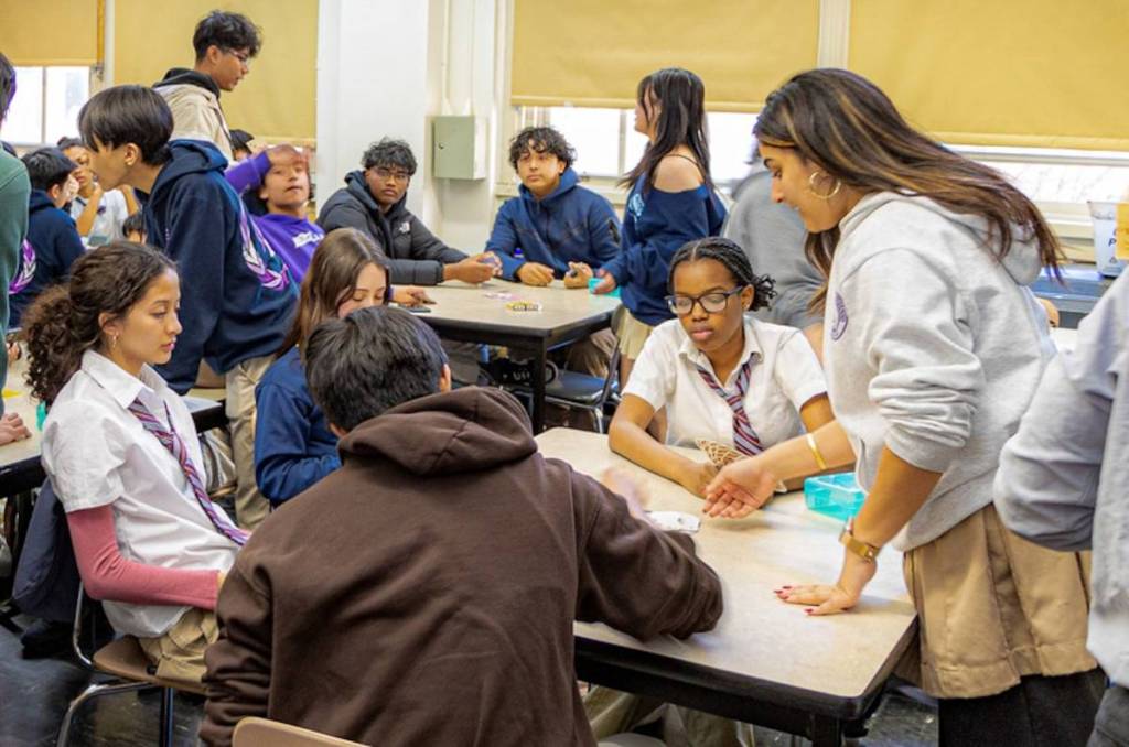 Een middelbare school in Brooklyn is zojuist uitgeroepen tot de beste van New York, en de enige in de staat die de nationale top 100 heeft gehaald