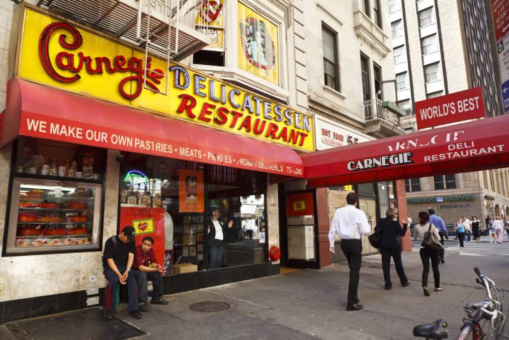 Le Carnegie Deli à New York