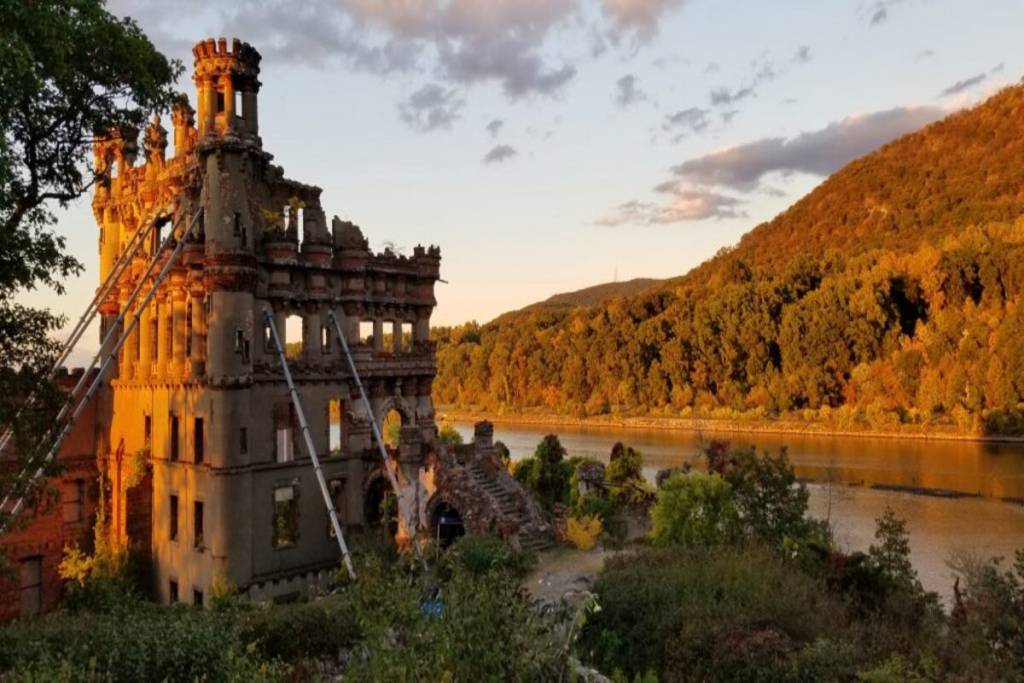 You can take a scenic 30-minute boat ride to this ‘hauntingly beautiful’ island with a 1901 Scottish castle — but you have to act fast to visit this autumn