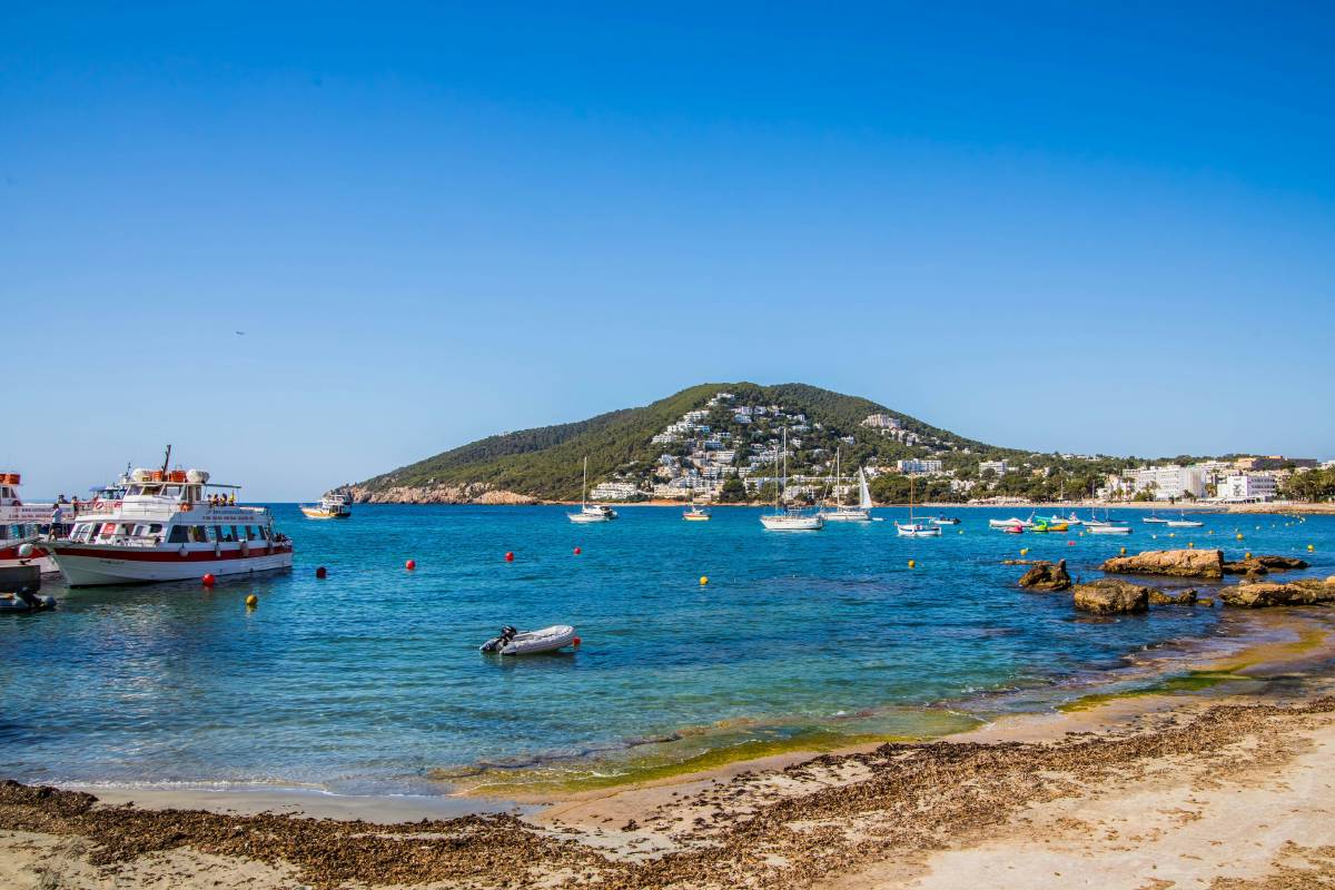 United is launching the first-ever nonstop flight from the U.S. to Ibiza — bringing NYers straight to world-class electronic music, legendary clubs, & stunning Mediterranean beaches