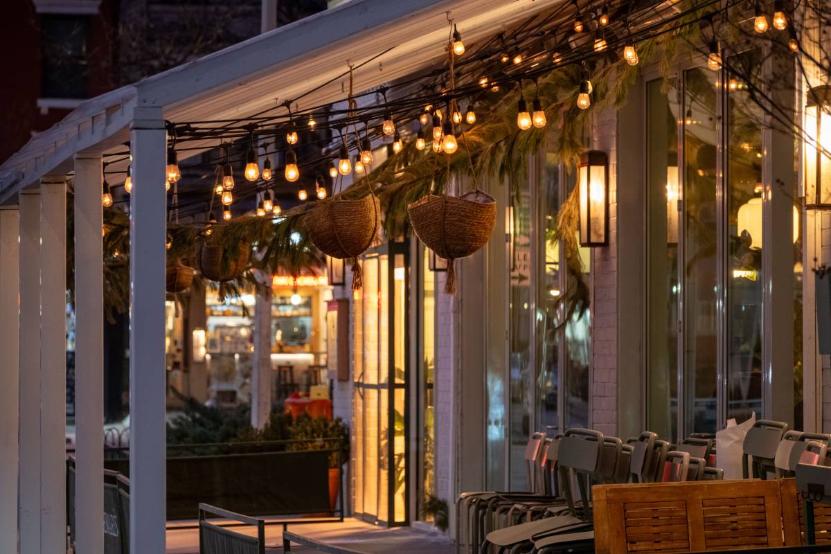 After 6 years of debate, NYC restaurants can officially keep outdoor dining open year-round