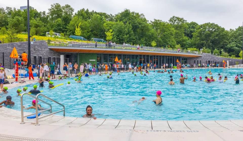 Das größte Schwimmbecken im Central Park ist kurz vor dem Labor-Day-Wochenende auf unbestimmte Zeit für Schwimmer geschlossen