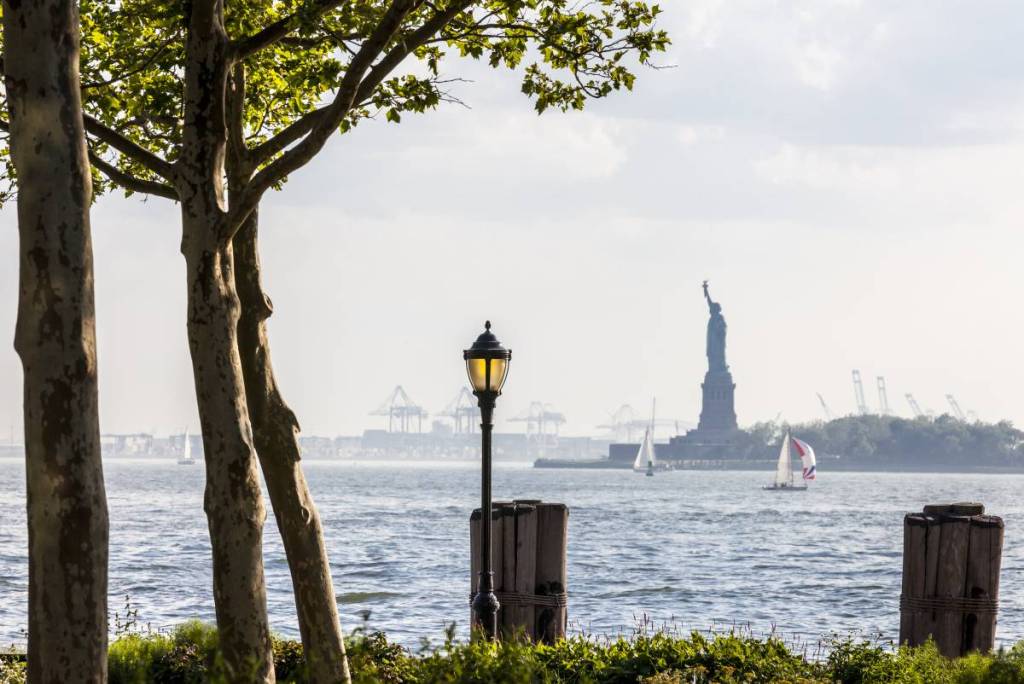 You don't need a ferry ticket to see the Statue of Liberty, here's exactly where to stand for free
