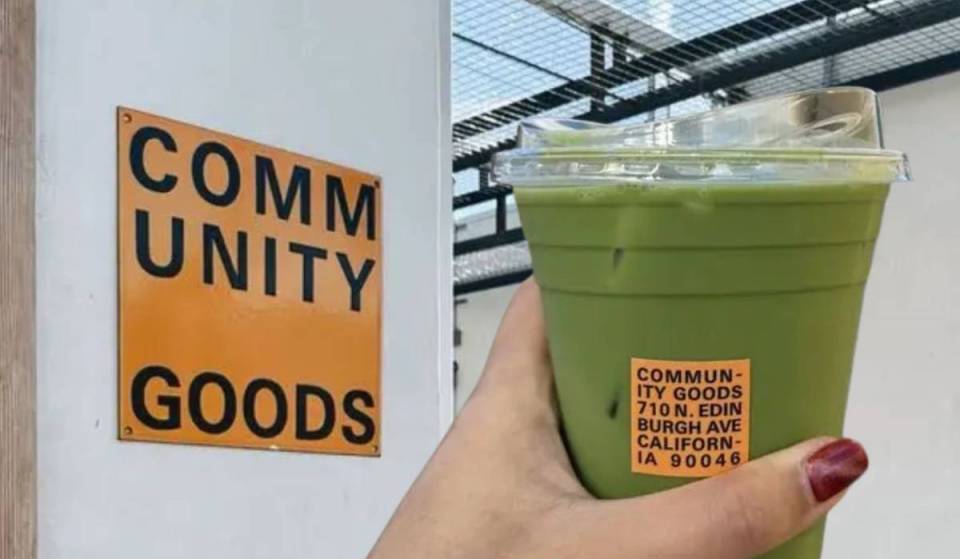 Das virale L.A.-Café „Community Goods“ feiert dieses Wochenende sein NYC-Debüt mit einem SKIMS-Pop-up: exklusive Merchandise-Artikel, typische Getränke und mehr