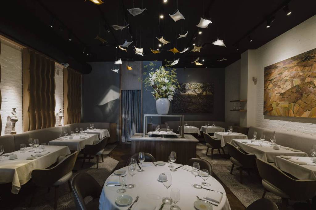 Interior de Amphora NYC