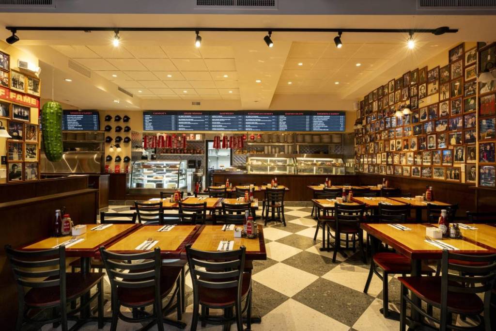 Carnegie Deli