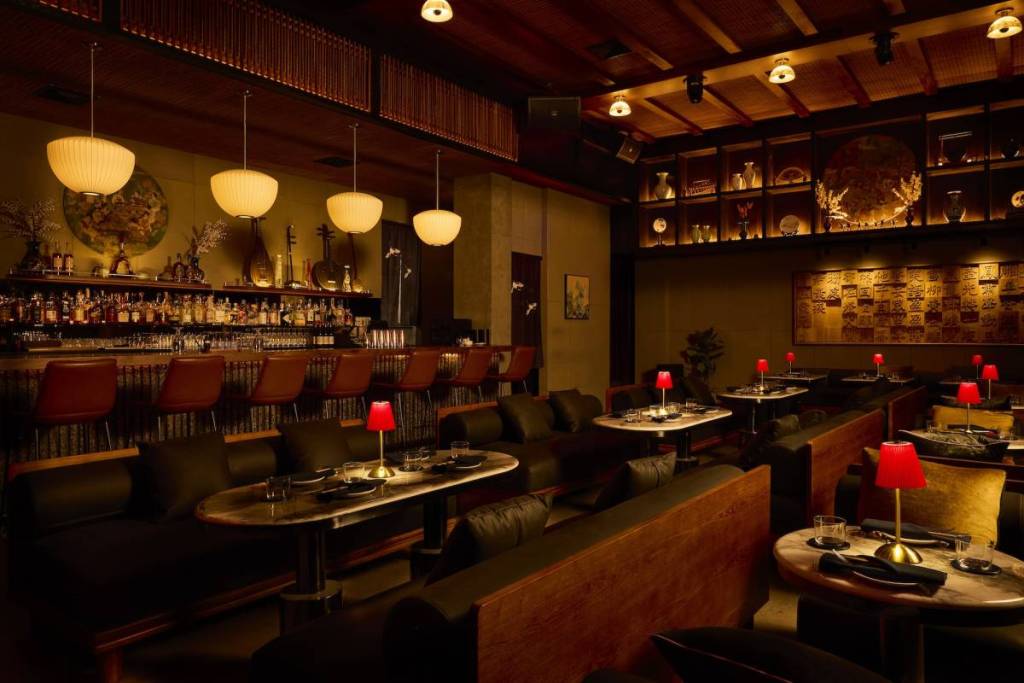 Rewind Cocktail Lounge LIC