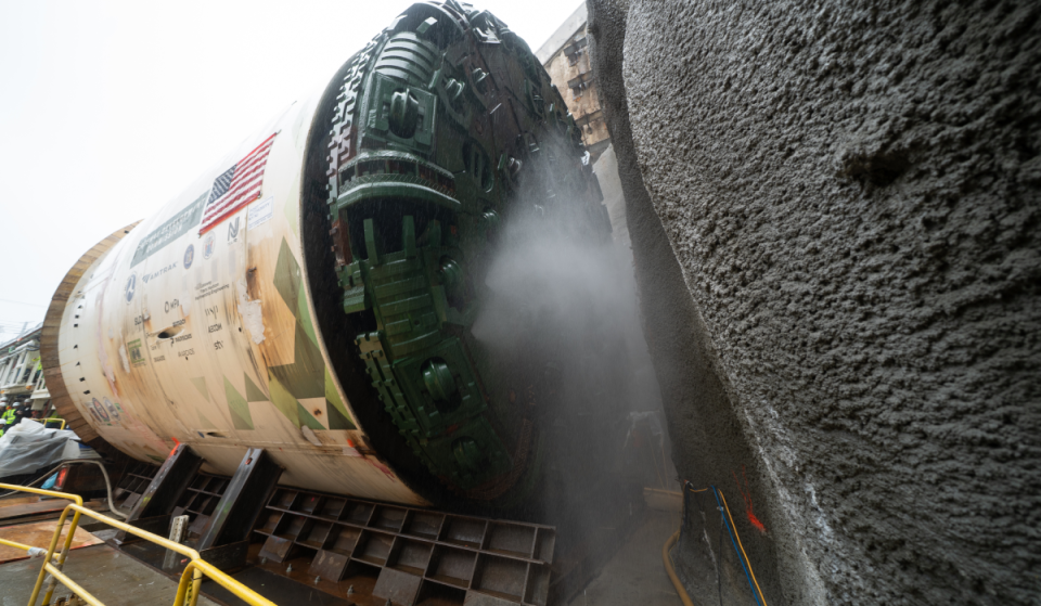 Le percement du tunnel démarre officiellement dans le cadre du projet du tunnel de l’Hudson, d’une valeur de 16 milliards de dollars, une toute nouvelle liaison ferroviaire entre New York et le New Jersey
