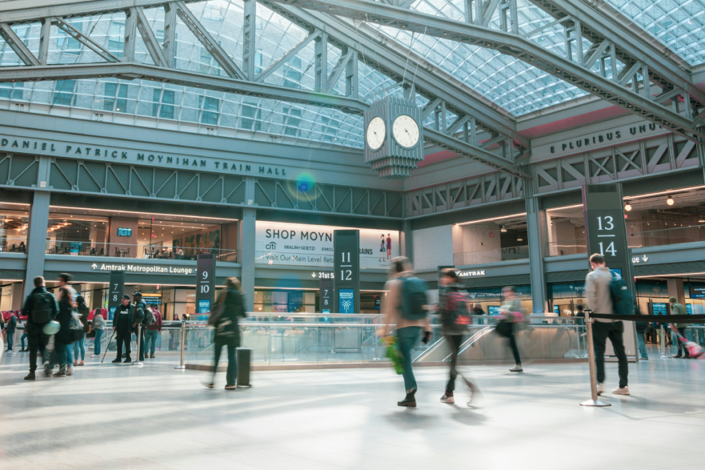 Vertreter von Amtrak und NJ Transit fordern Pendler aus NYC auf, diesen Herbst „so weit wie möglich“ im Homeoffice zu arbeiten – hier ist der Grund dafür