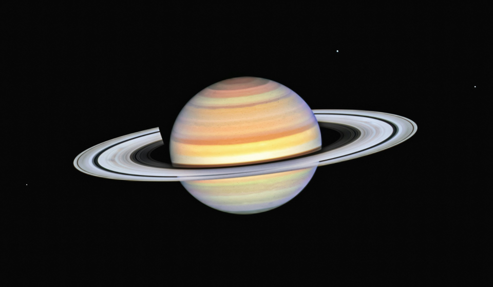 Saturnus is nu op zijn helderst – en je kunt zijn ringen zelfs vanuit NYC zien