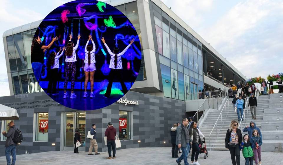 Le seul centre commercial outlet de New York dispose désormais d’une arène couverte dédiée aux batailles de boules de neige sous lumière noire, avec plus de 20 zones de jeux interactives