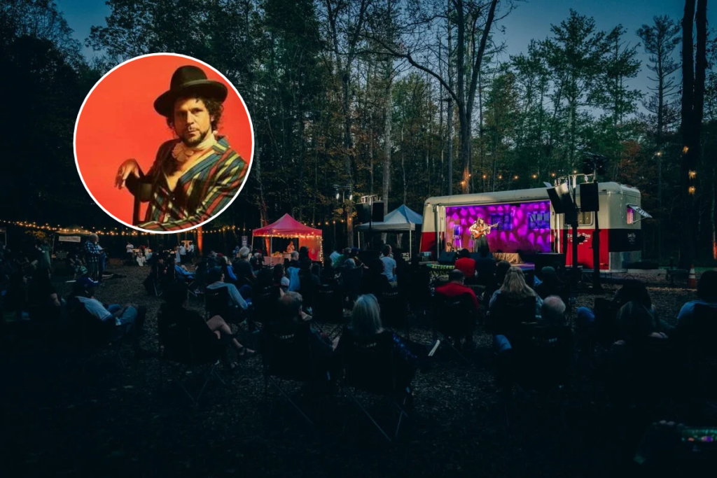 Ti presentiamo Langhorne Slim: la voce intrepida della musica roots americana che terrà un concerto intimo, riservato solo agli ospiti, sotto il foliage autunnale in un rifugio di lusso di 37 acri a sole due ore da New York