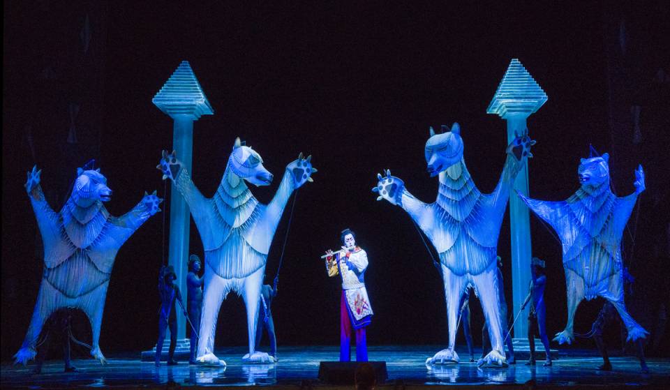 The Metropolitan Opera brings back its beloved winter tradition: a magical 90-minute production of ‘The Magic Flute’ featuring free Lincoln Center open houses
