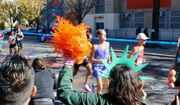 NYC marathon runner is paying $2.4k for people to cheer her on, and you can be one of them!
