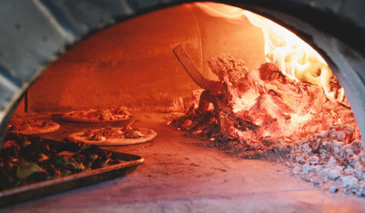 8 Phenomenal Pizza Joints In Orlando For A Slice Of The Action