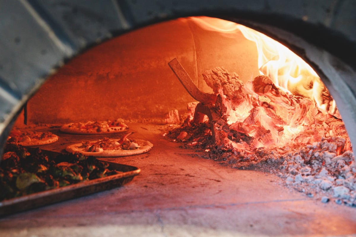 8 Phenomenal Pizza Joints In Orlando For A Slice Of The Action