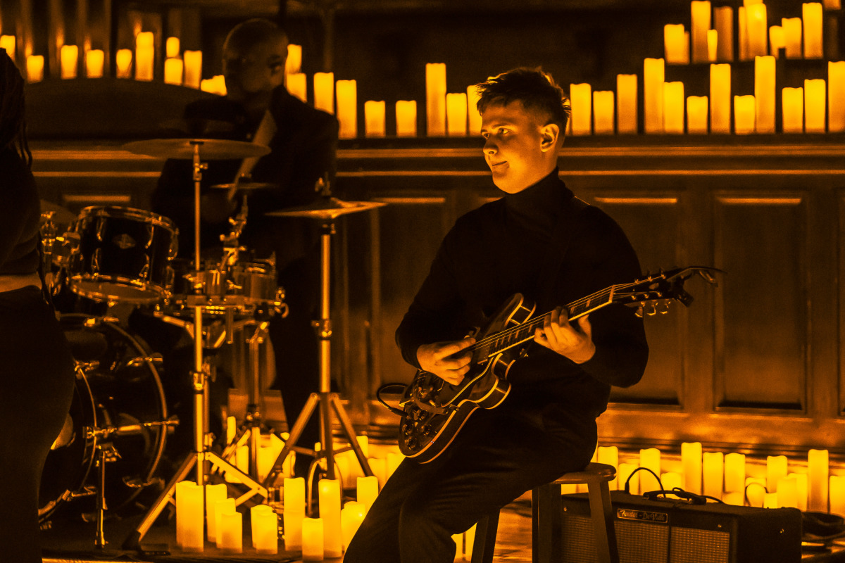 A Candlelight Tribute To Amy Winehouse Arrives At Orlando