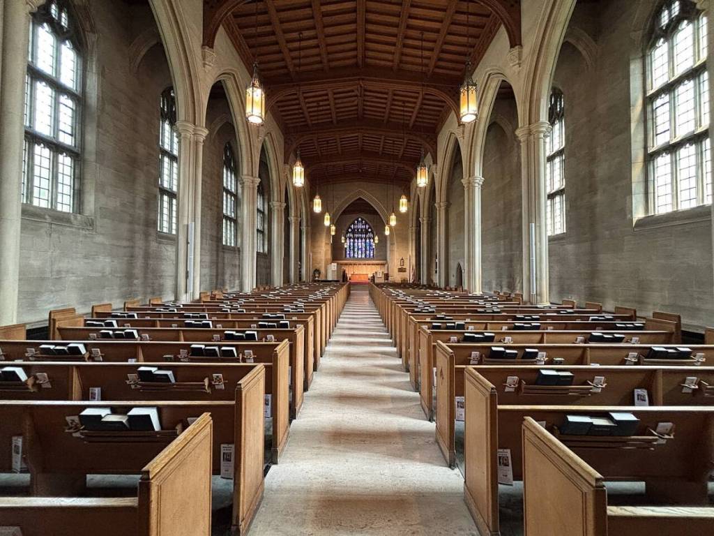 Interior of Knox Presbyterian Church