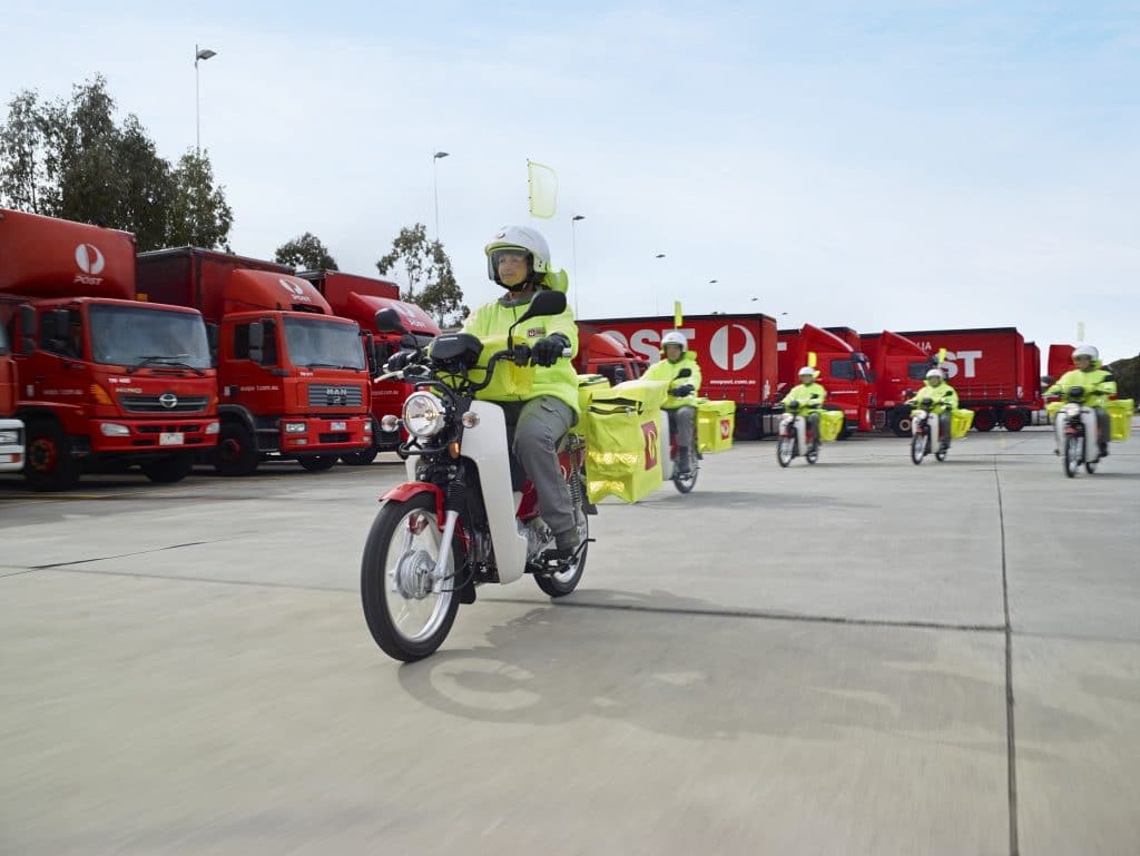 Australia Post Extends Trading Hours And Begins Twilight Deliveries To Keep Up With Christmas Demand