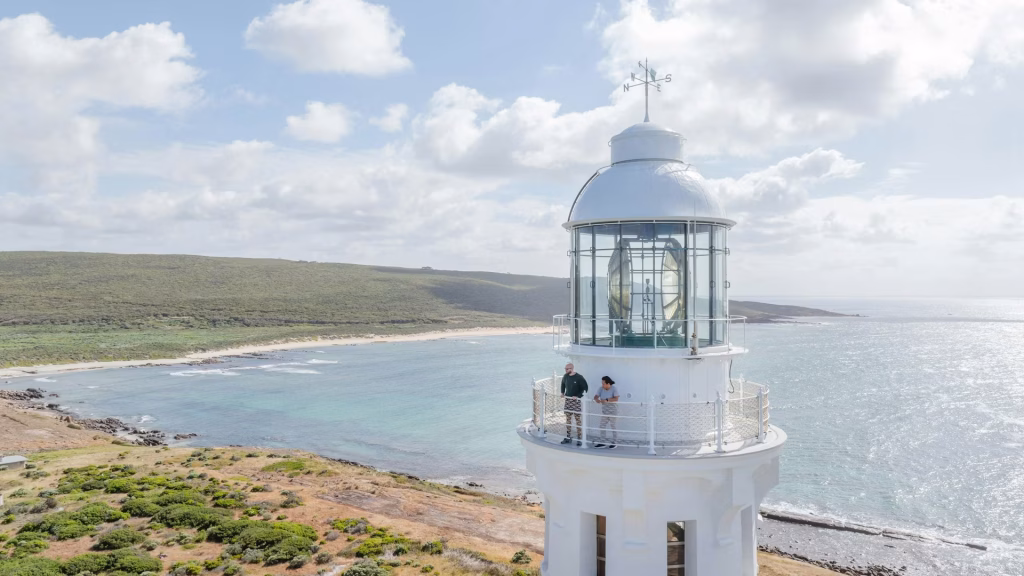 cape-naturaliste-lighthouse