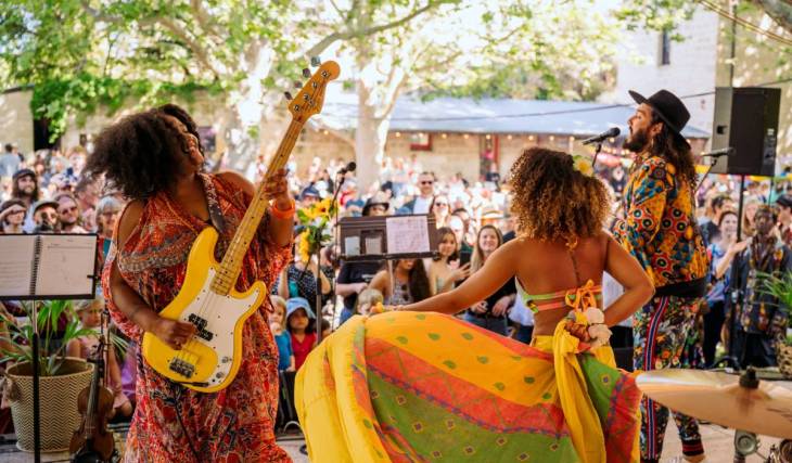 Skip expensive gig tickets, Walyalup Fremantle Arts Centre is hosting 19 free live music sessions every Sunday from October 18