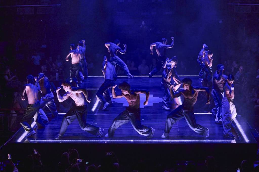 magic-mike-tour-perth-australia