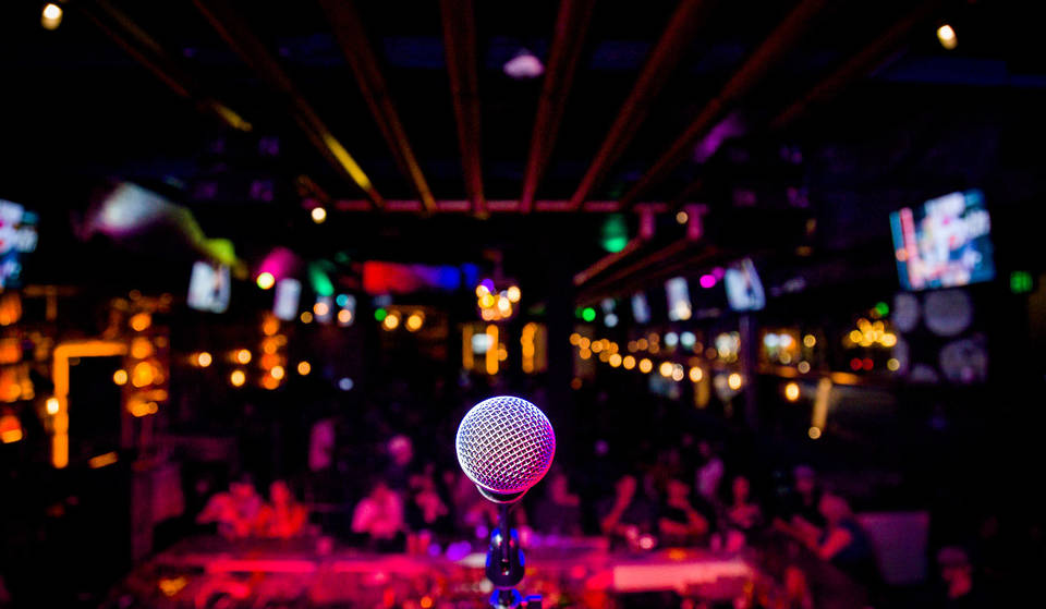 5 Cool Comedy Clubs In Philadelphia For Loads Of Laughter