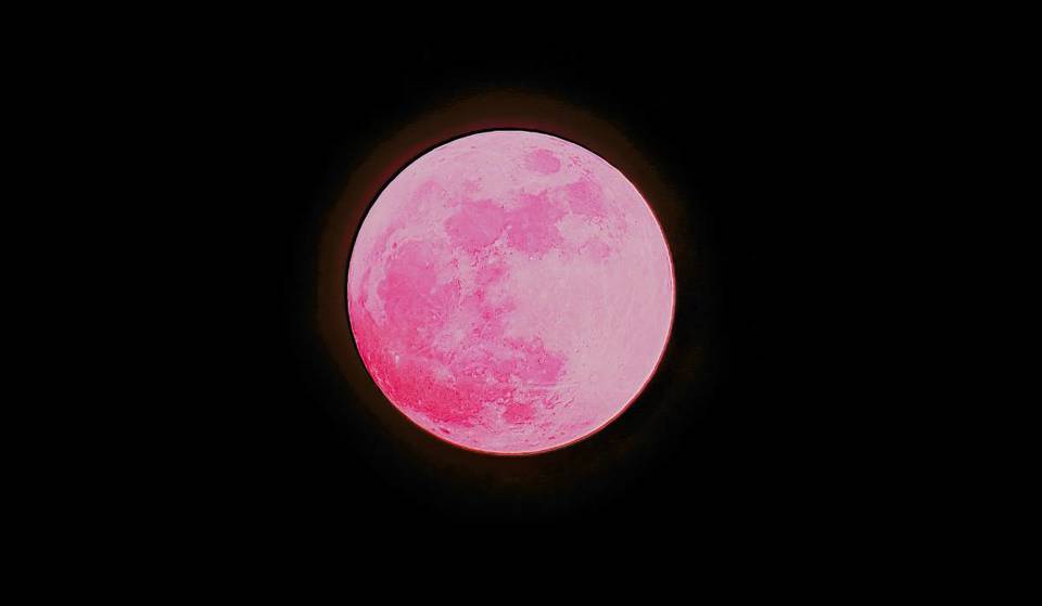 Tonight’s Full Strawberry Moon Will Be The Lowest Full Moon In Nearly Two Decades-Here’s How to See It In Philadelphia