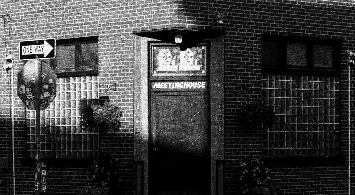 Meetinghouse is Olde Kensington named one of the best bars in America for 2025 by Esquire