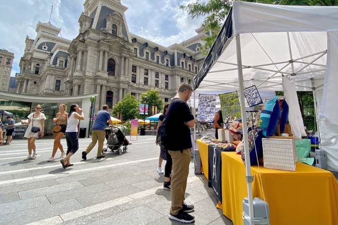 Philadelphia marketplace, city hall