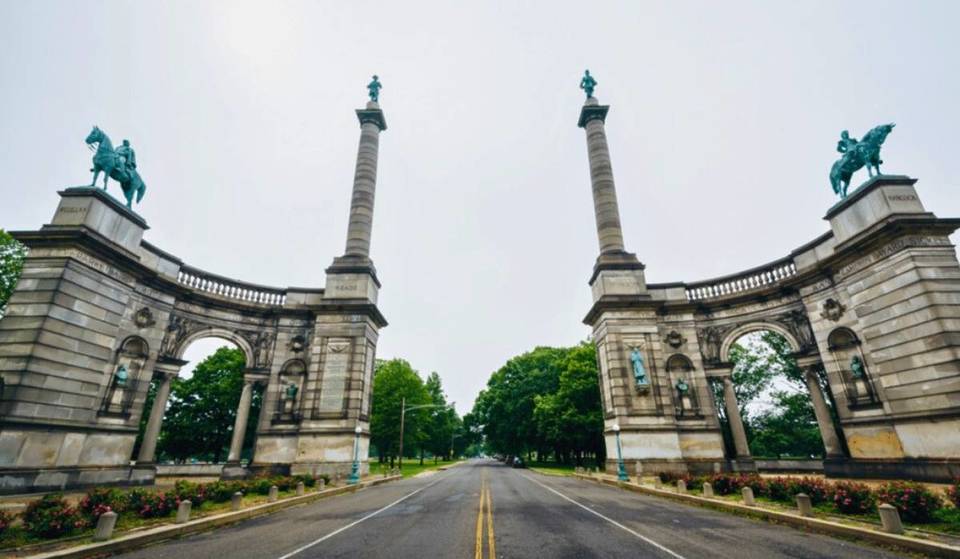 Sit At One End, Be Heard At The Other: Philly&#8217;s Whispering Benches Is Where History, Mystery, and Acoustics Collide