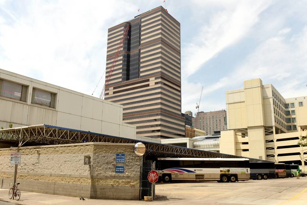 bus terminal 10th & filbert