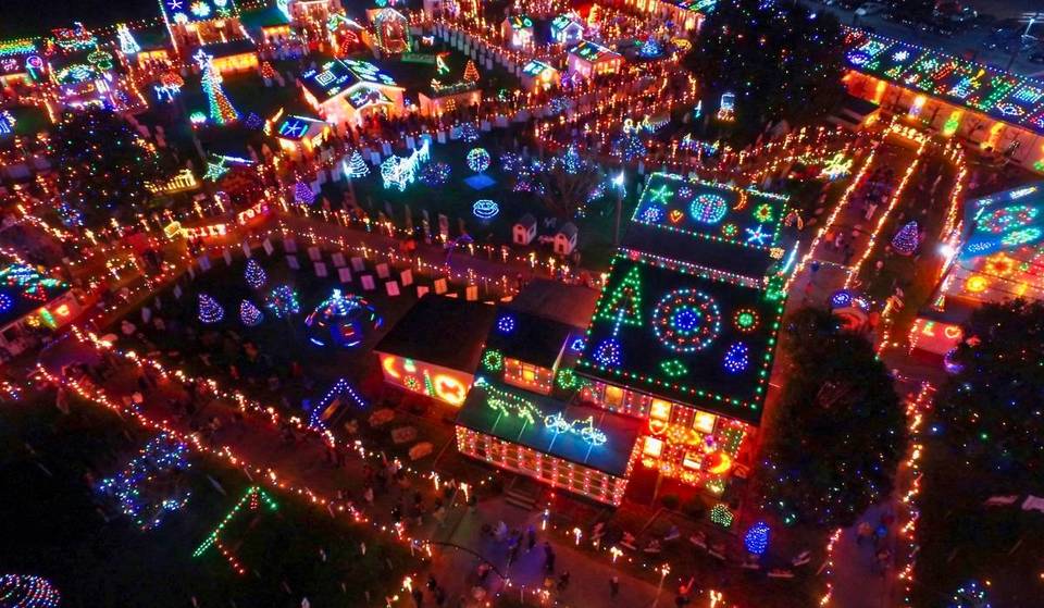 More Than One Million Lights Glow in This Hidden Holiday Village in Pennsylvania — A Sparkling Destination Just 1 Hour 45 Minutes From Philadelphia
