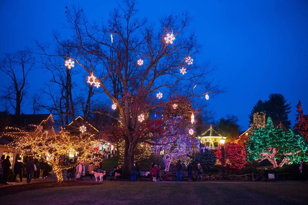 best Christmas towns
