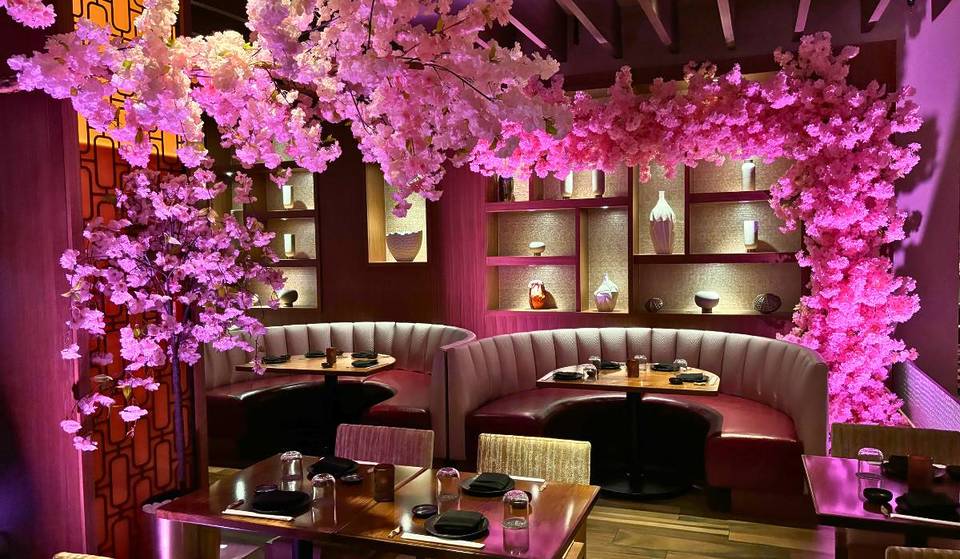 This Stunning Cherry Blossom-Themed Restaurant Just An Hour From Philly Transforms Into A Springtime Escape Inspired By Japan