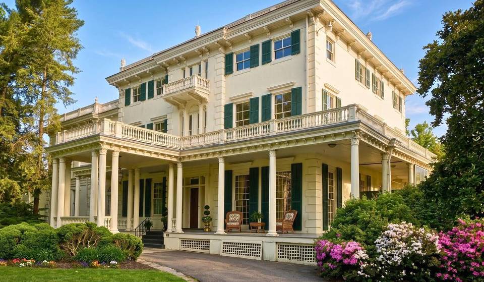 This gorgeous 18-acre Delaware River estate is bringing back free summer nights with live music and waterfront views