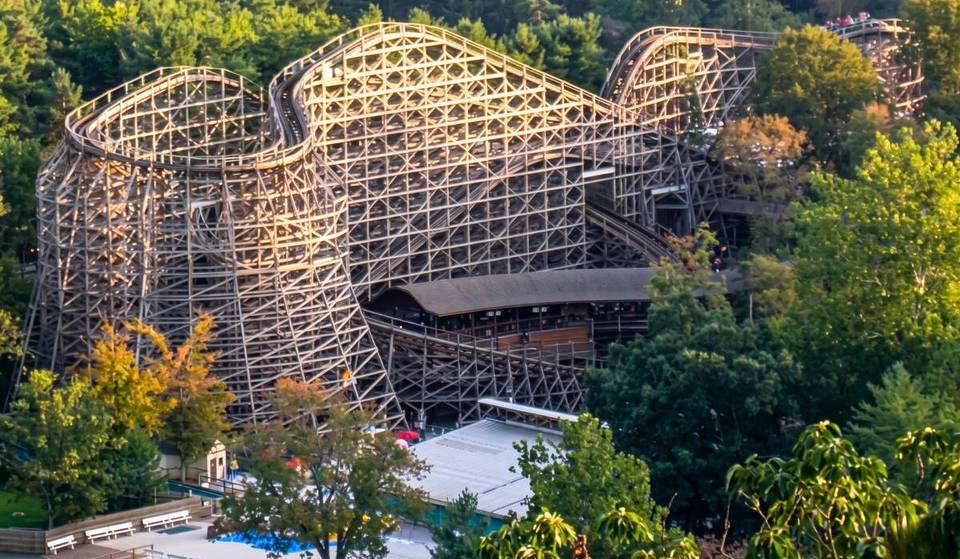 America’s largest free-admission amusement park was just named the best in the country — featuring over 100 rides, complimentary parking and a 900,000-gallon Crystal Pool