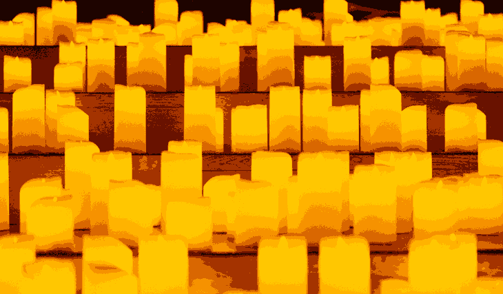 Enveloped by thousands of candles: The Phoenix Zoo is hosting mesmerizing classical tribute concerts inside Papago Park and more venues