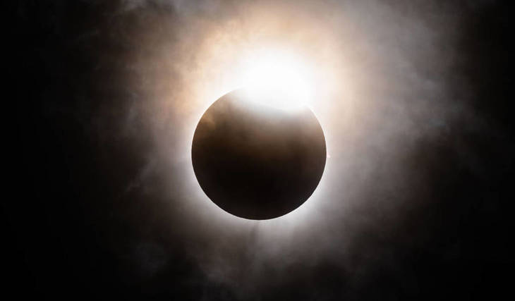 Alles, was Sie über die Sonnenfinsternis wissen müssen, die am Morgen den Himmel über Rom verdunkeln wird