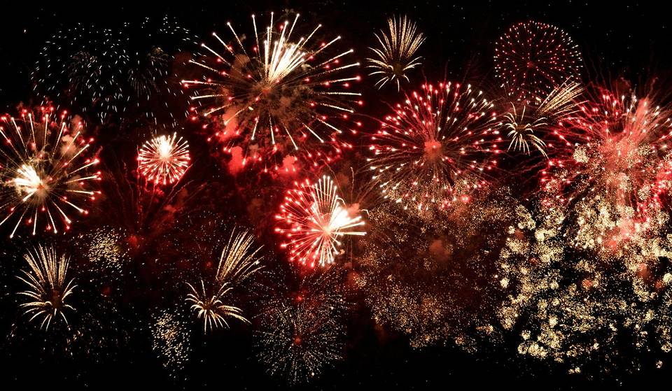 Preparatevi a Stelle di Fuoco 2025: Fuochi d&#8217;artificio, cibo e delizie cinematografiche vi aspettano!