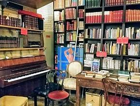 A livraria mais gira de Roma está em Trastevere