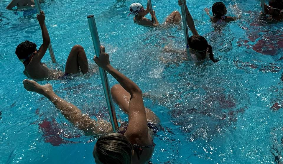 Acqua Pole Fitness: questo weekend puoi praticarla a Zoomarine