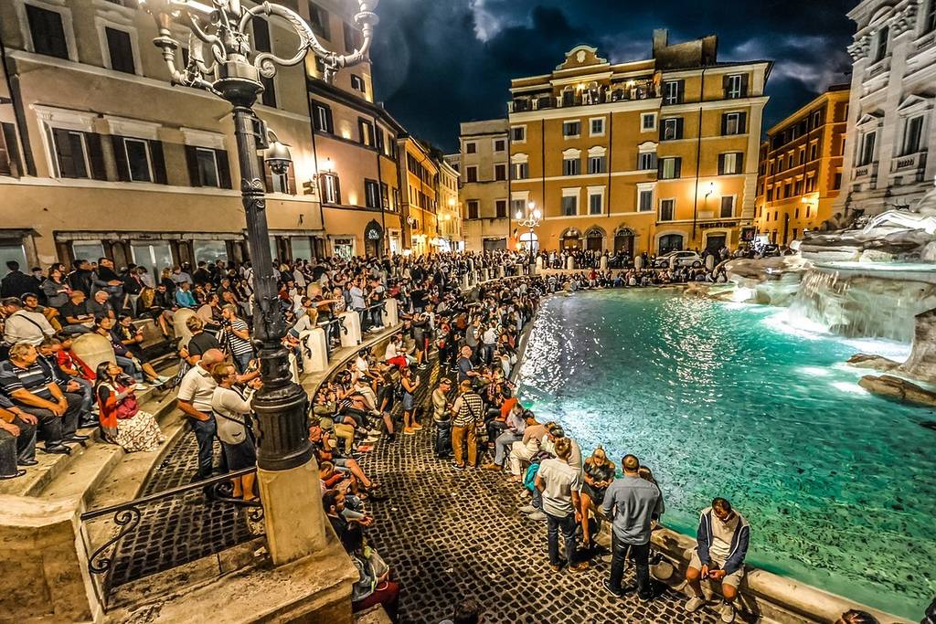 touristes trevi