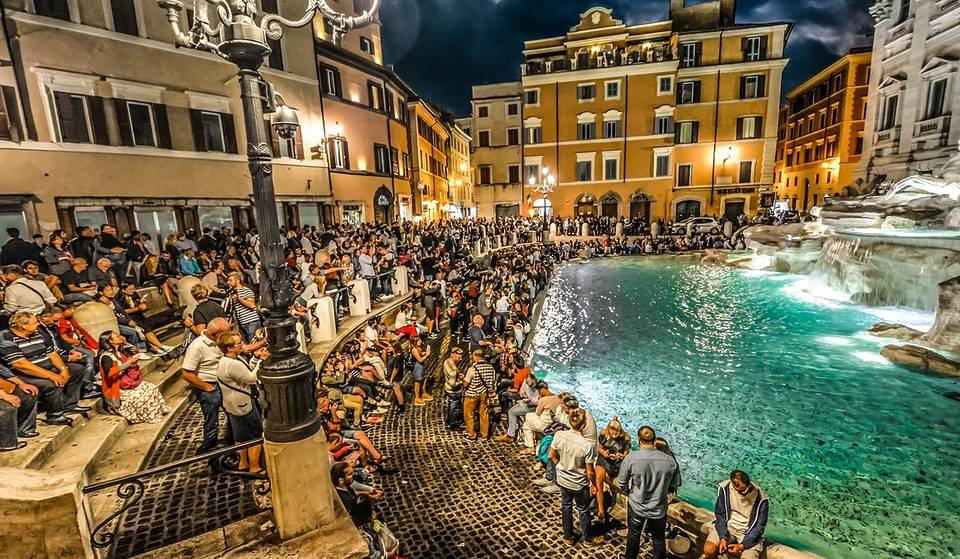 Fontana di Trevi a pagamento da settembre? Ecco quello che si sa.